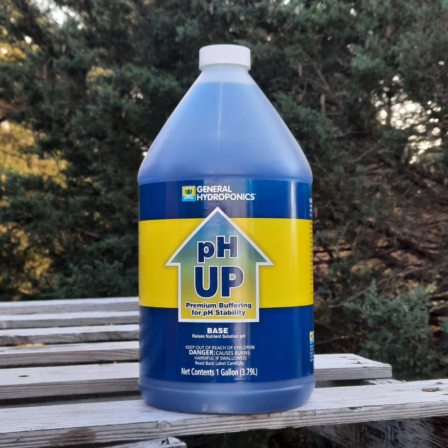 General Hydroponics pH UP - gal.